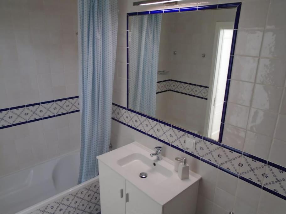 Casa Azul Em Alcantarilha - Algarve 外观 照片